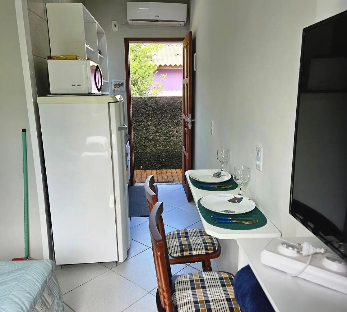 펜션 Studio Com Ar Condicionado E Estacionamento Gratuito Proximo Ao Aeroporto E Praias Florianópolis